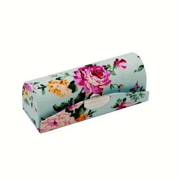 Retro Light Blue Floral Print Lipstick Holder With Mirror - Picture 4 of 17
